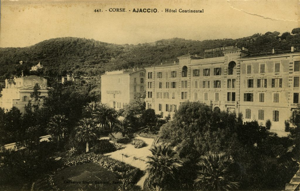 Collection Simon Damiani, Ajaccio – Hôtel Continental© Corte, musée de la Corse.
